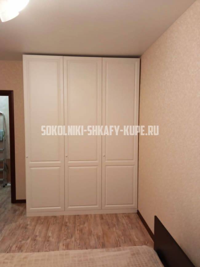 Распашные шкафы Сокольники