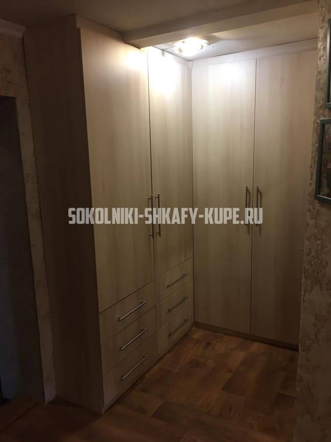 Распашные шкафы Сокольники