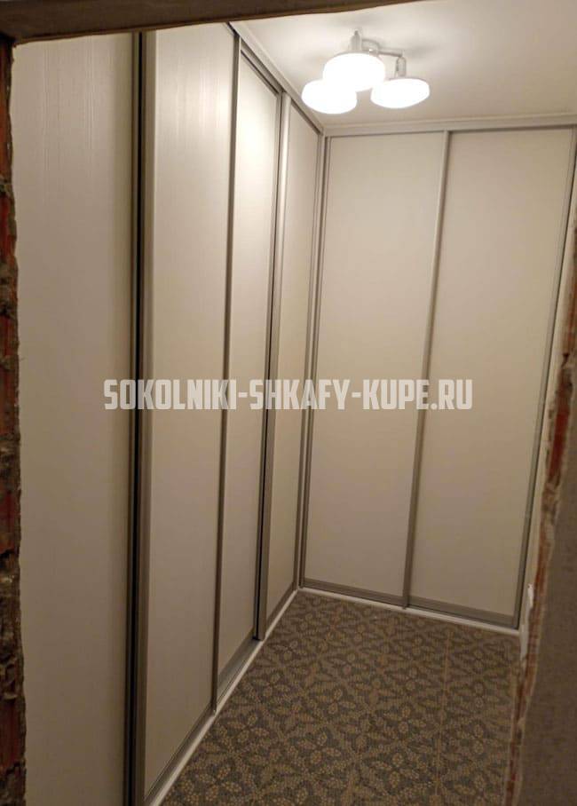 Шкафы угловые Сокольники
